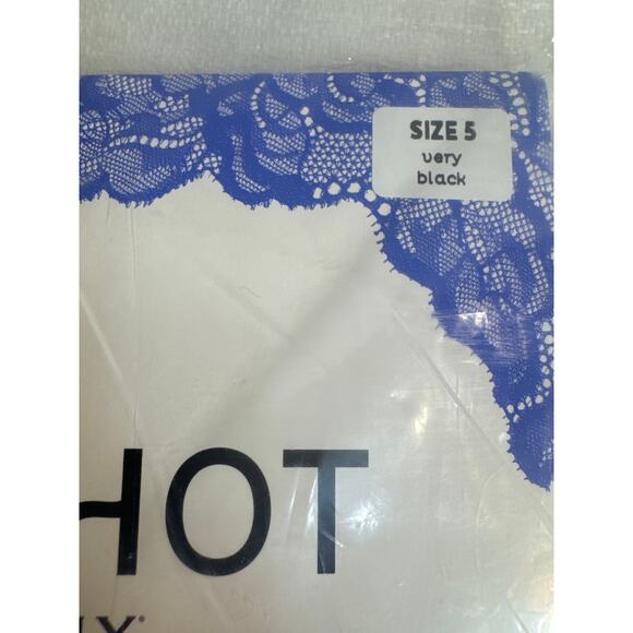 Spanx red hot very black size 5 NEW - Picture 2 of 5